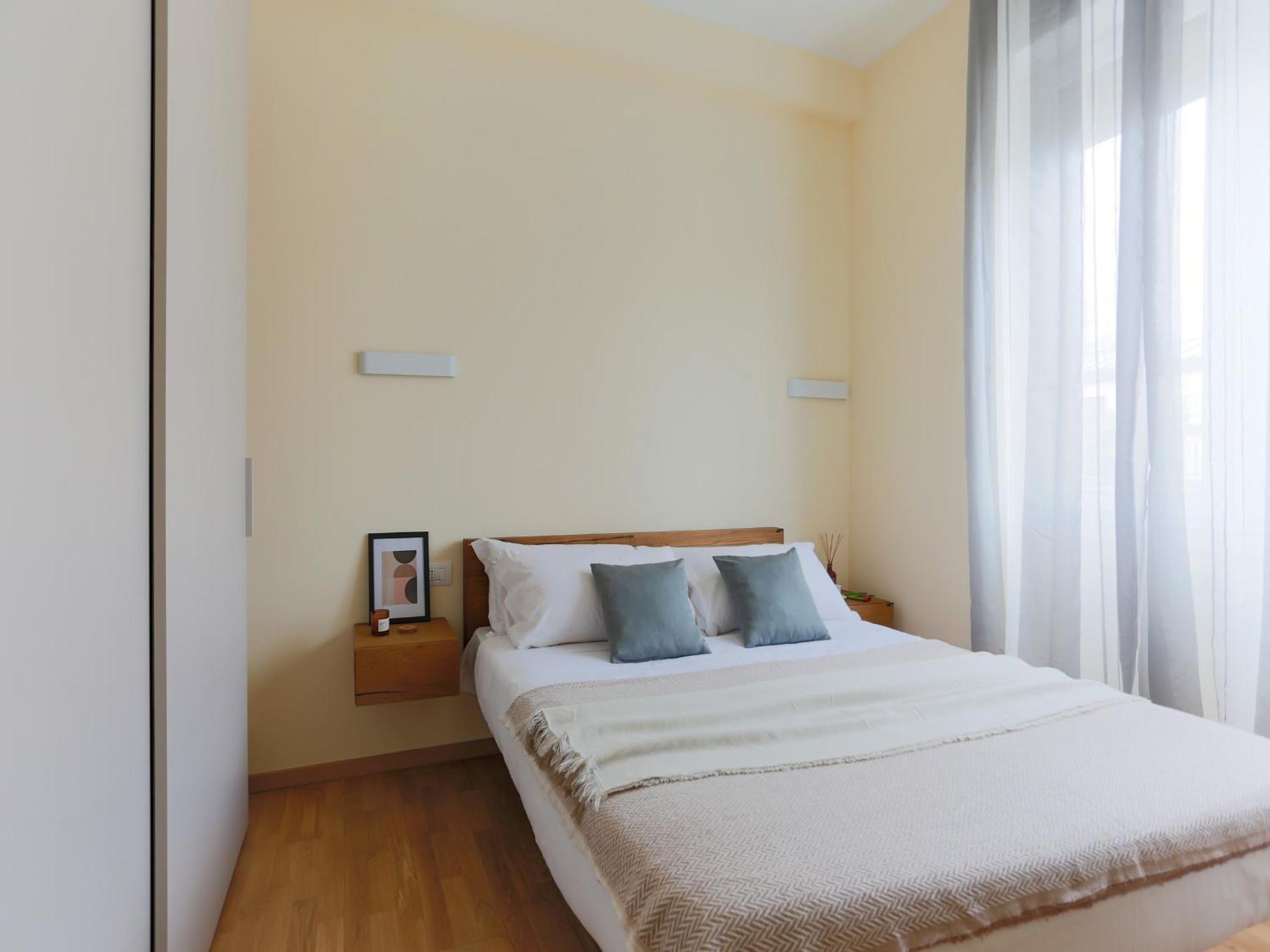 The Best Rent - Bright One-Bedroom Apartment In Corso Vittorio Emanuele II มิลาน ภายนอก รูปภาพ